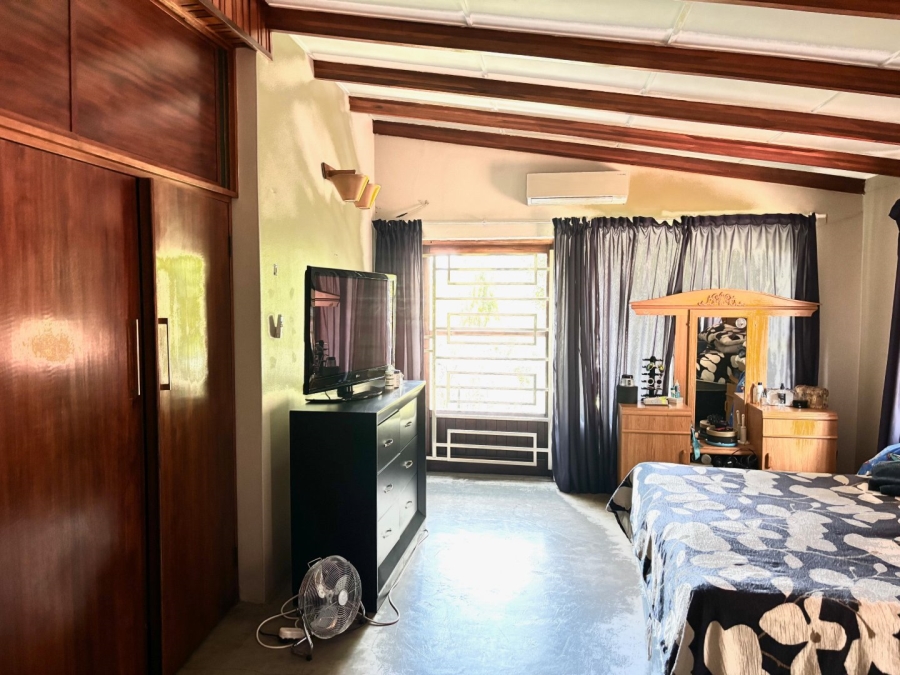  Bedroom Property for Sale in Songloed North West